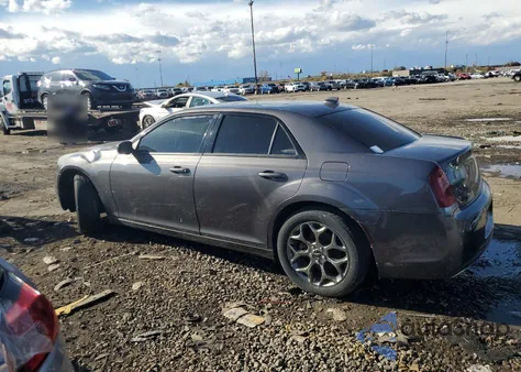 2015 Chrysler 300 S z USA, uszkodzony, nr VIN 2C3CCAGG4FH887494